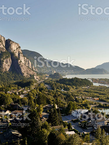 Shuttle Bus from Vancouver to Squamish
